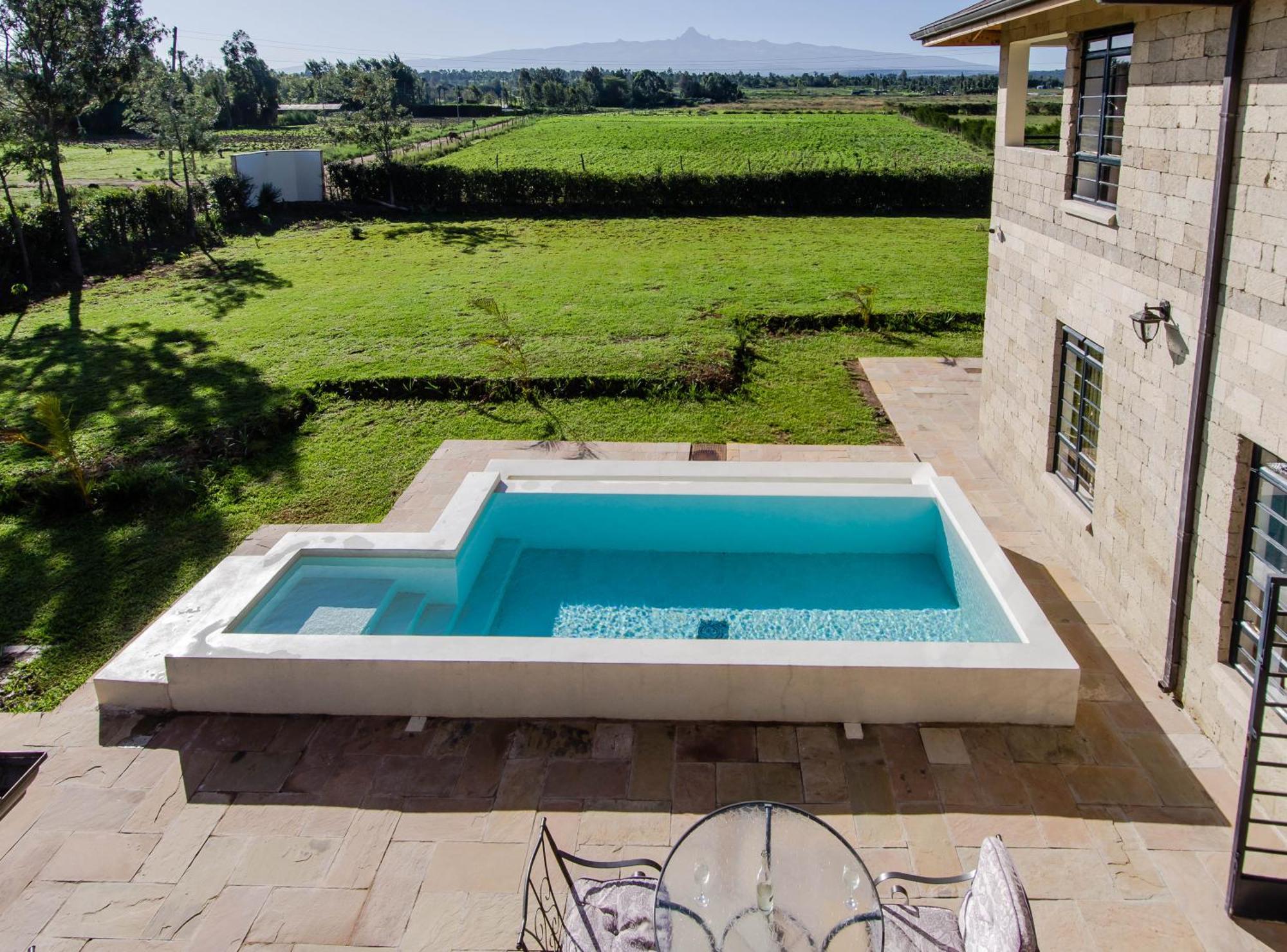 The Landing Nanyuki Cottages Exterior foto